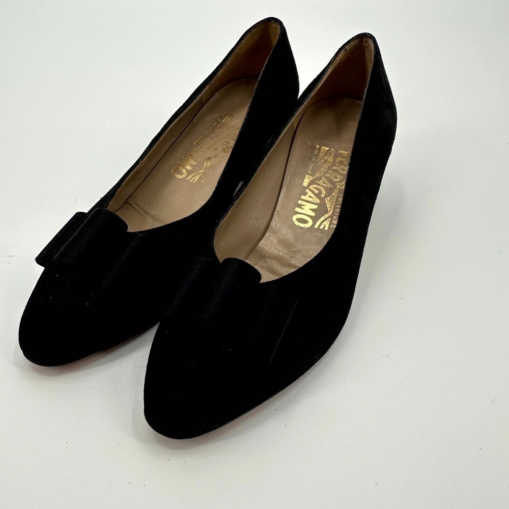 Salvatore Ferragamo Pumps Women's 5.5C Black Suede Bow Detail‎ DP 22077 Slip-On
